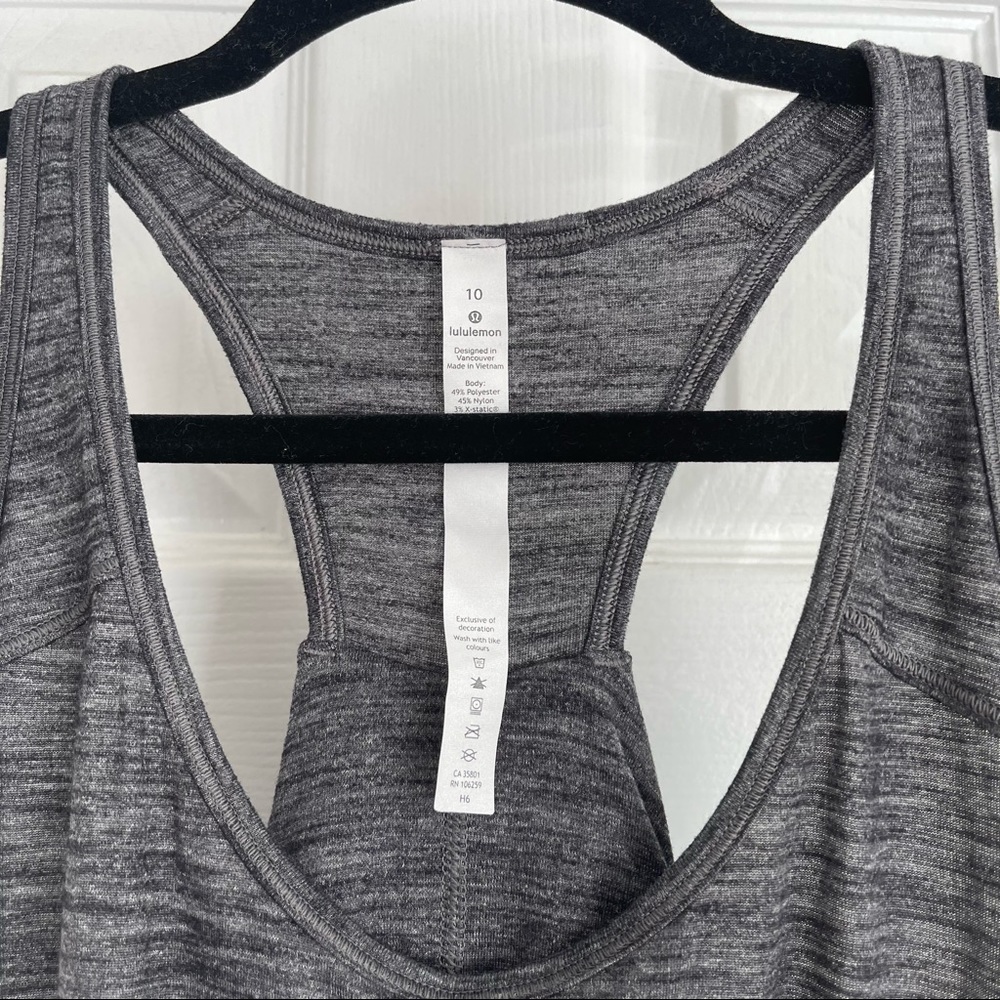 Lululemon Tank - Picture 2 of 4